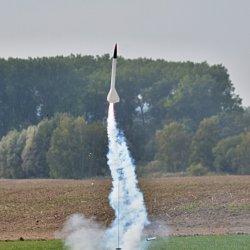 Neznamy model - vyrazeny motor